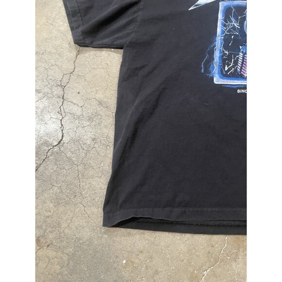 The Neighbourhood Graphic Band Tee T-Shirt Size Large - Picture 3 of 7